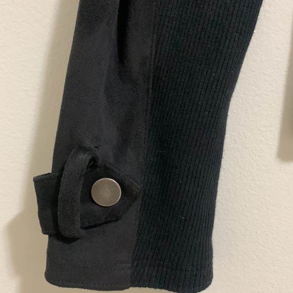 Size small bootlegger brand jacket - Picture 3 of 4